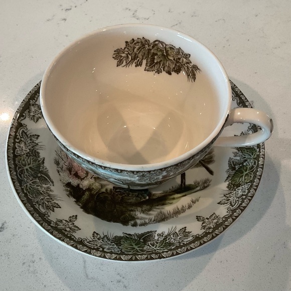 Vintage Johnson Bros Friendly Village Jumbo Oversized Cup/Saucer Good Condition - Picture 4 of 12